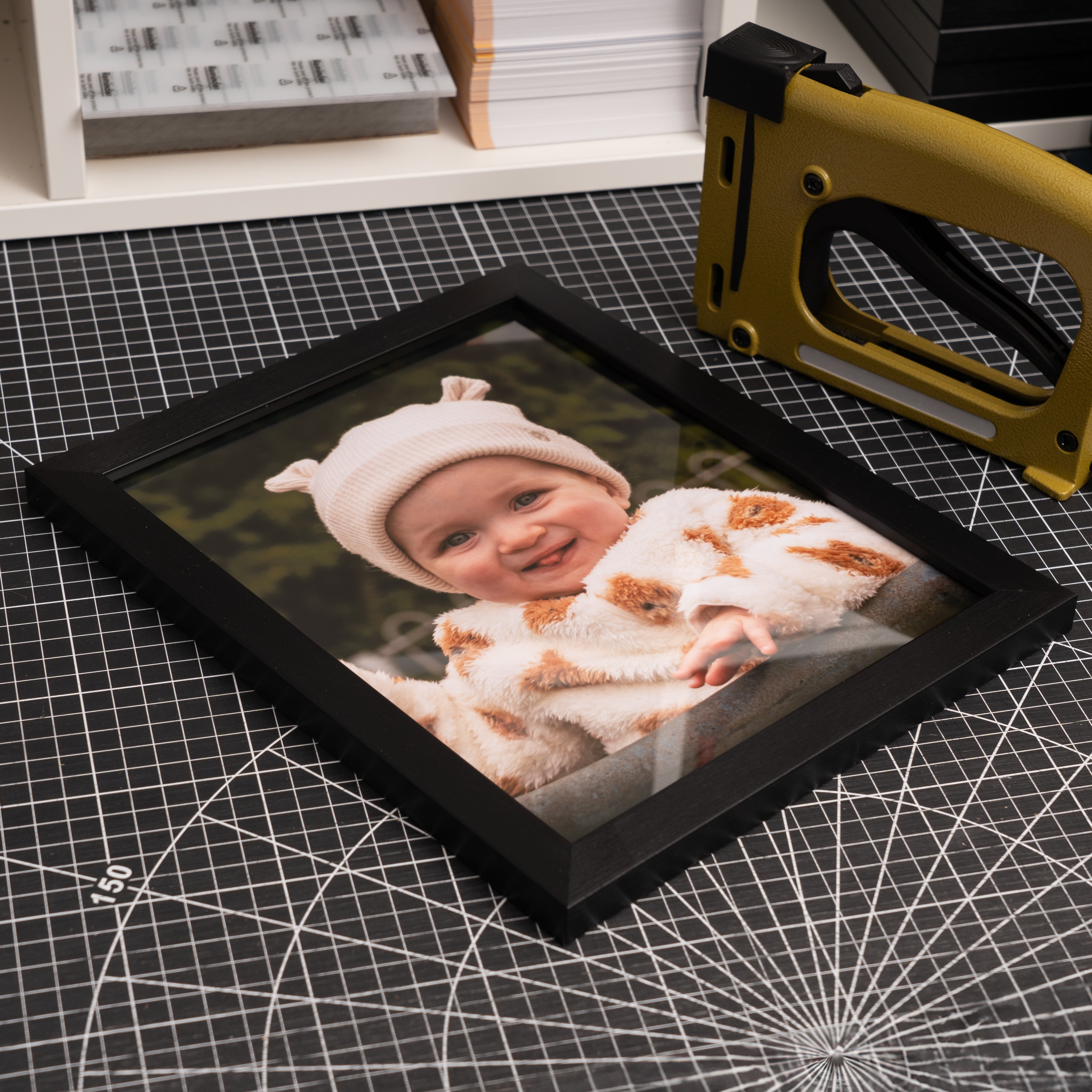Premium Lustre Photo Frames – PrintsToday.co.uk